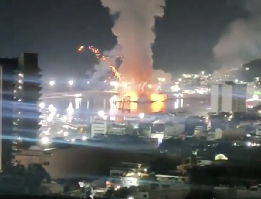 العالم يستفيق على توجيه أمريكا ضربات عسكرية لفنزويلا